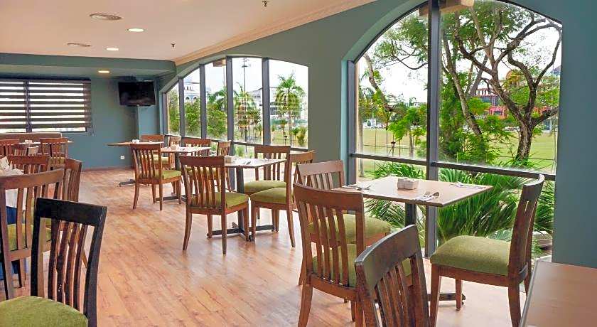 Shahzan Hotel Kuantan, Trademark Collection by Wyndham