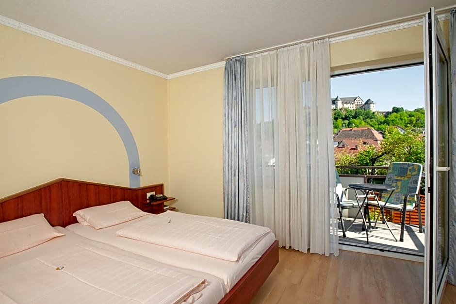 Land-gut-Hotel BurgBlick
