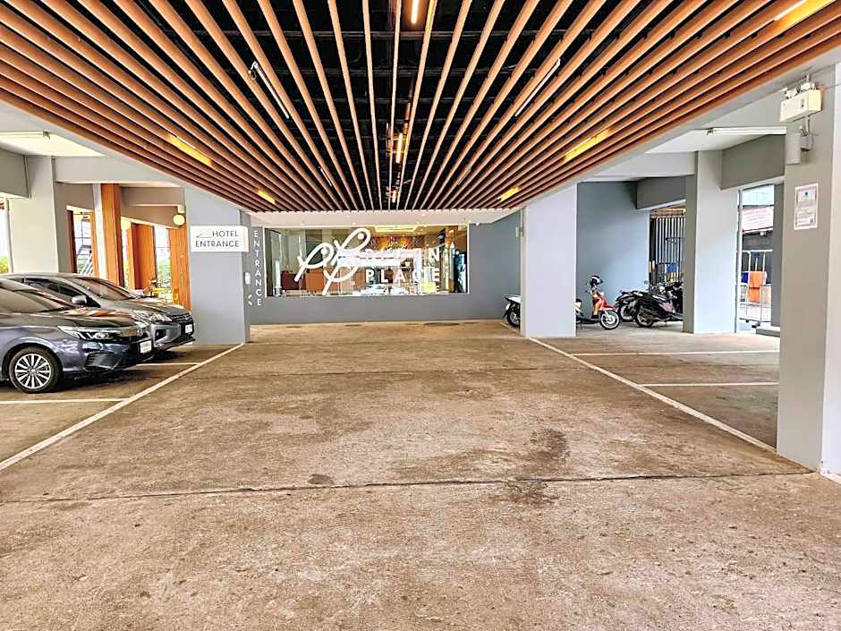 Ploen Place Residence