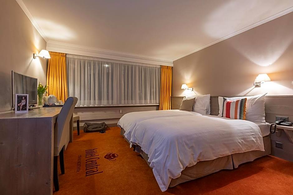 Hotel Central, SPA & LOUNGE BAR