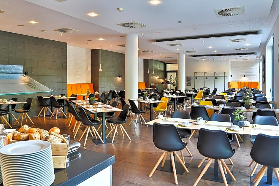 Hotel Frankfurt Messe affiliated by Melia