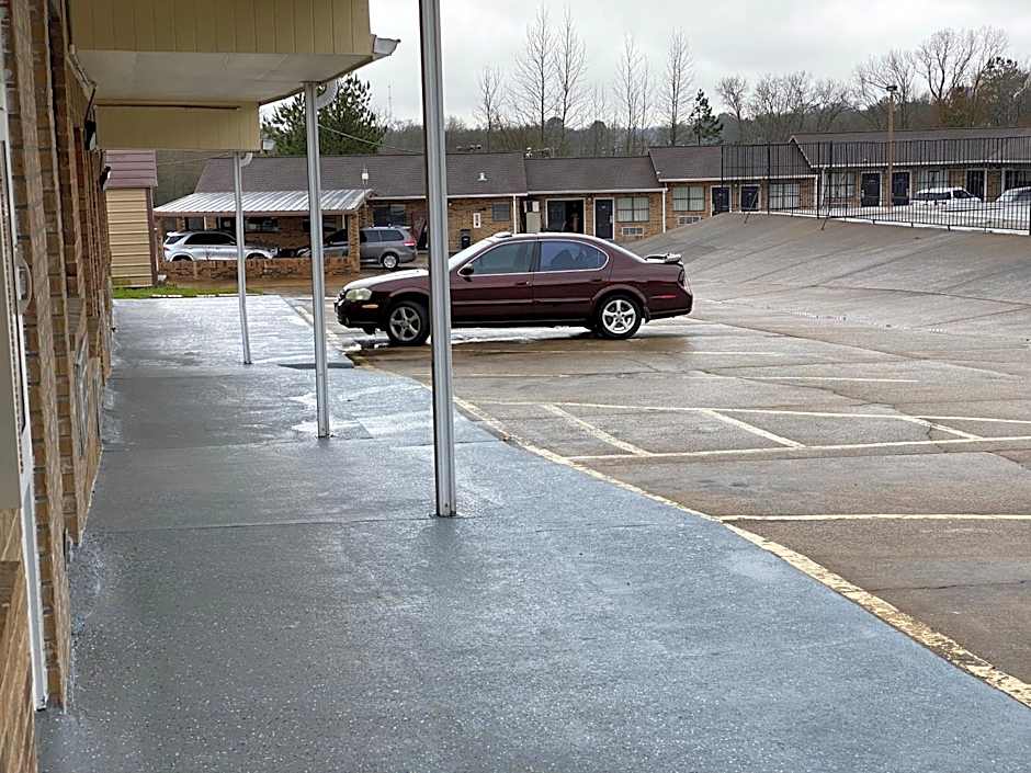 Town House Motel