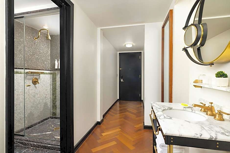 Le Meridien New York, Central Park