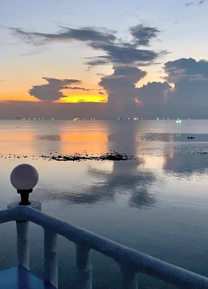 Secret Place Hotel and Restaurant