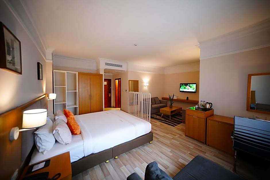 Photo 1 of 11 of Junior Suite
