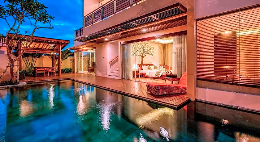 The Miracle Nusa Dua