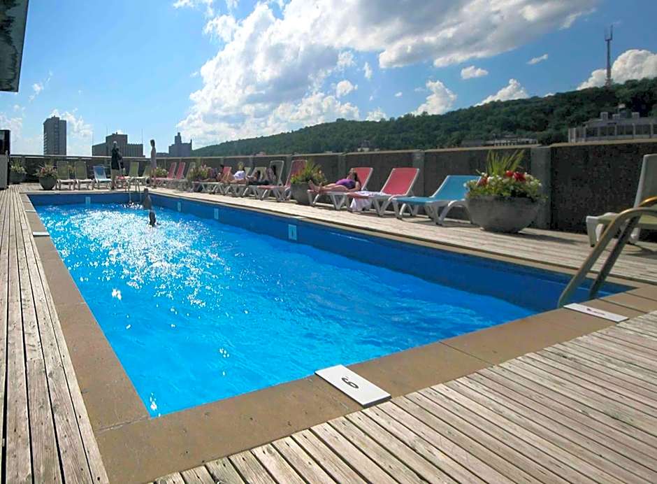 Le Cantlie Suites Hotel