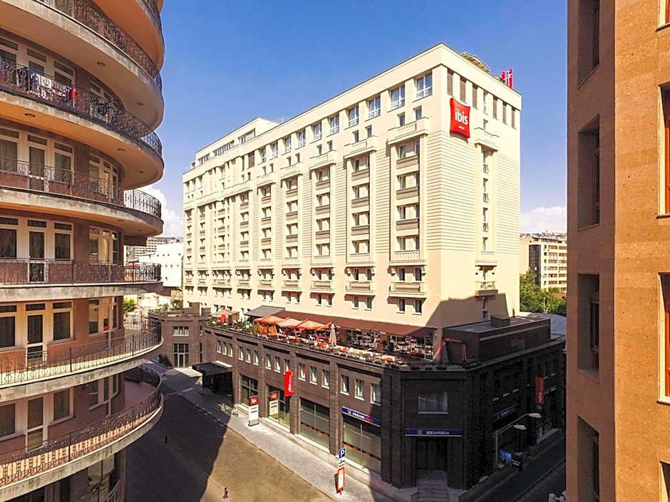 Ibis Yerevan Center