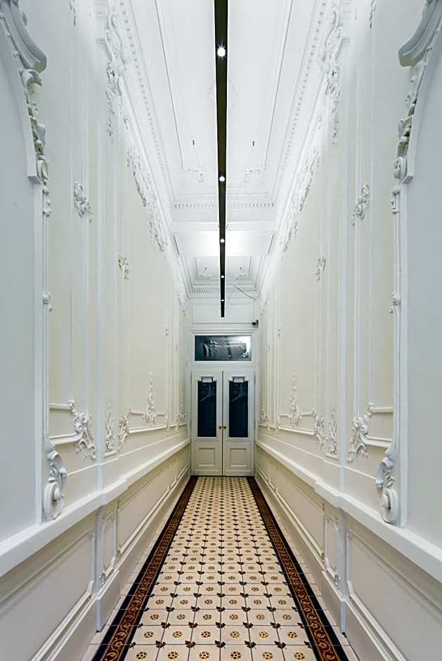Rubin Luxury Apartments