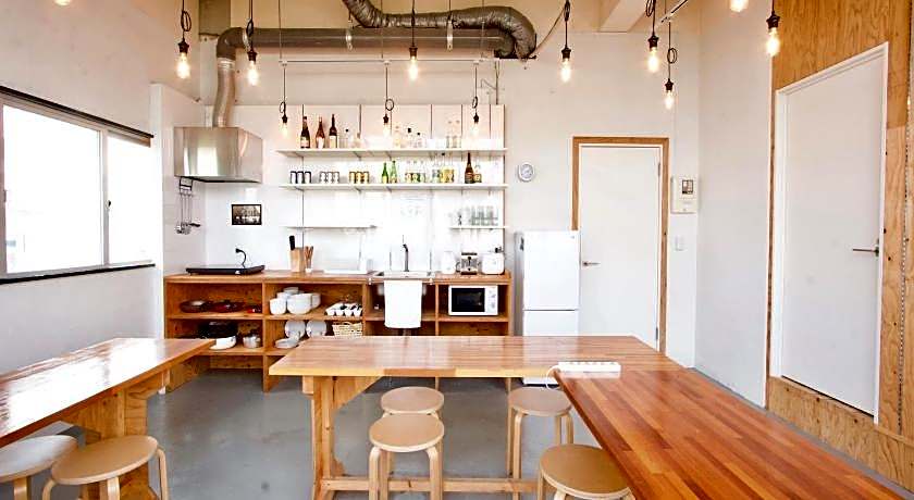 Ishigaki Guesthouse HIVE