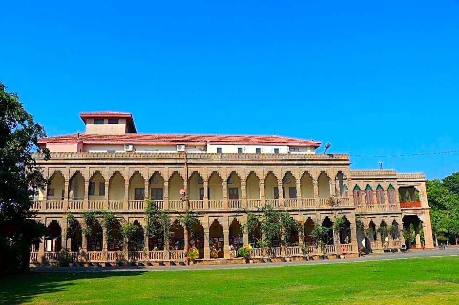 Nilambag Palace Hotel