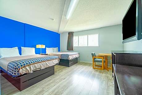 3 Full Bed Non-Smoking