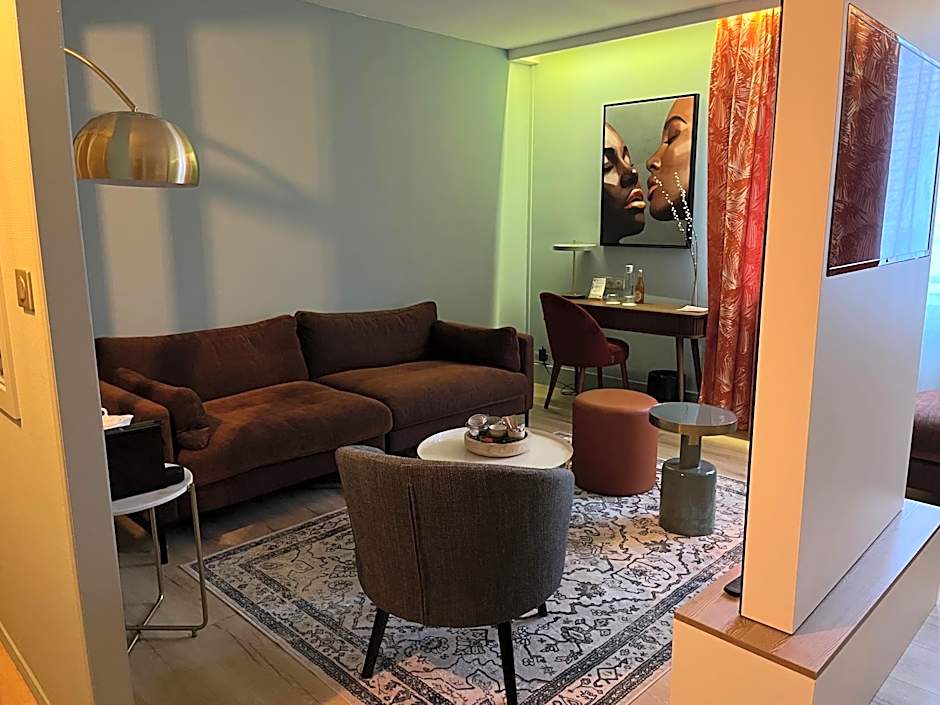 Hotel Normandy