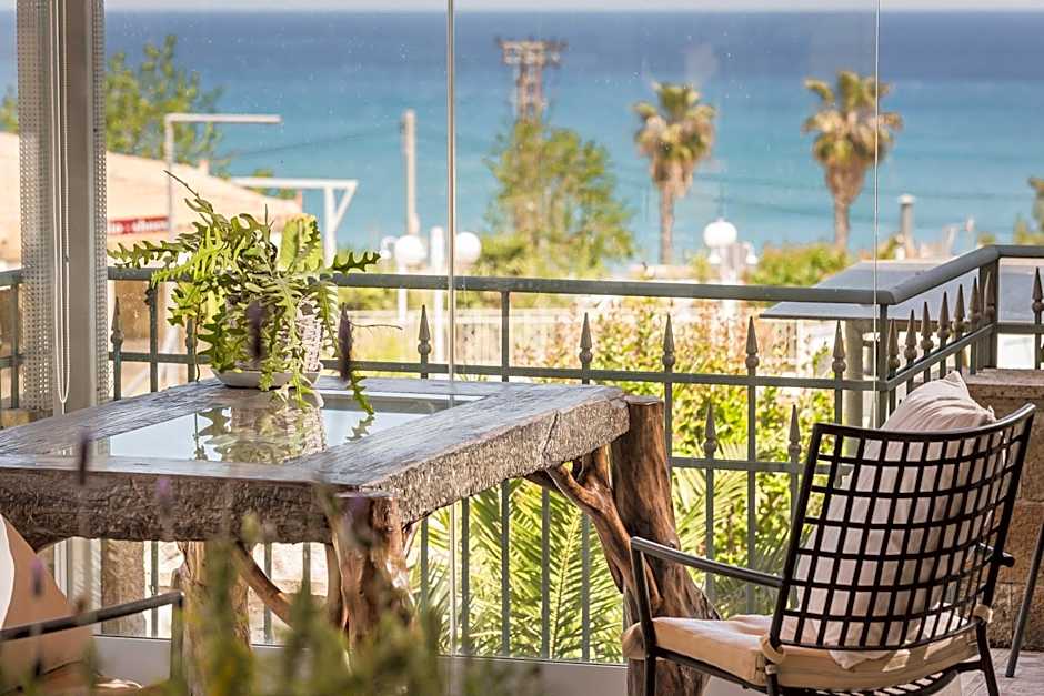 Captain's House Hotel