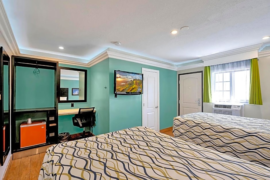 Mid City Inn