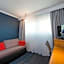 Holiday Inn Express Perth By IHG