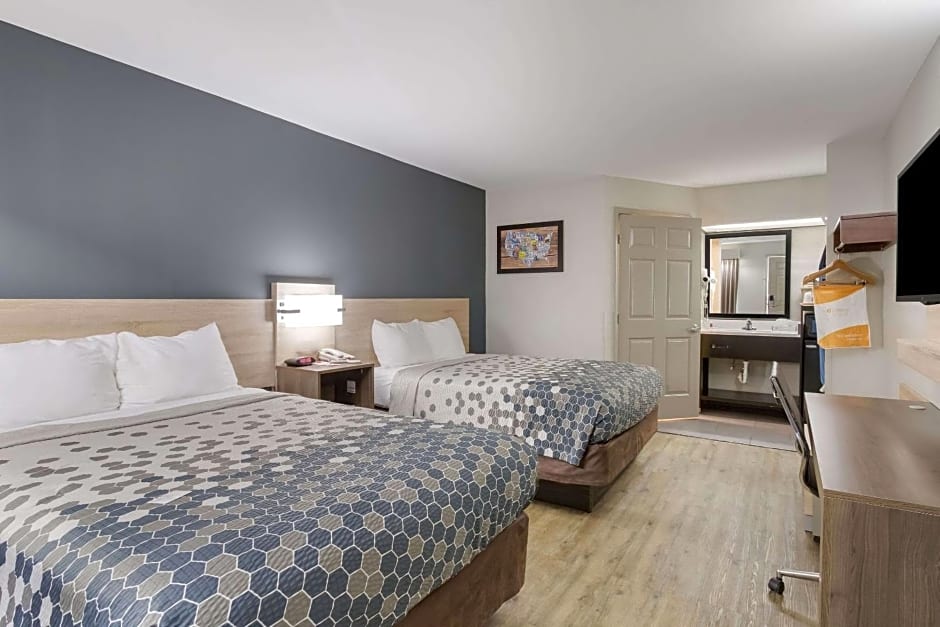 Econo Lodge Greenville