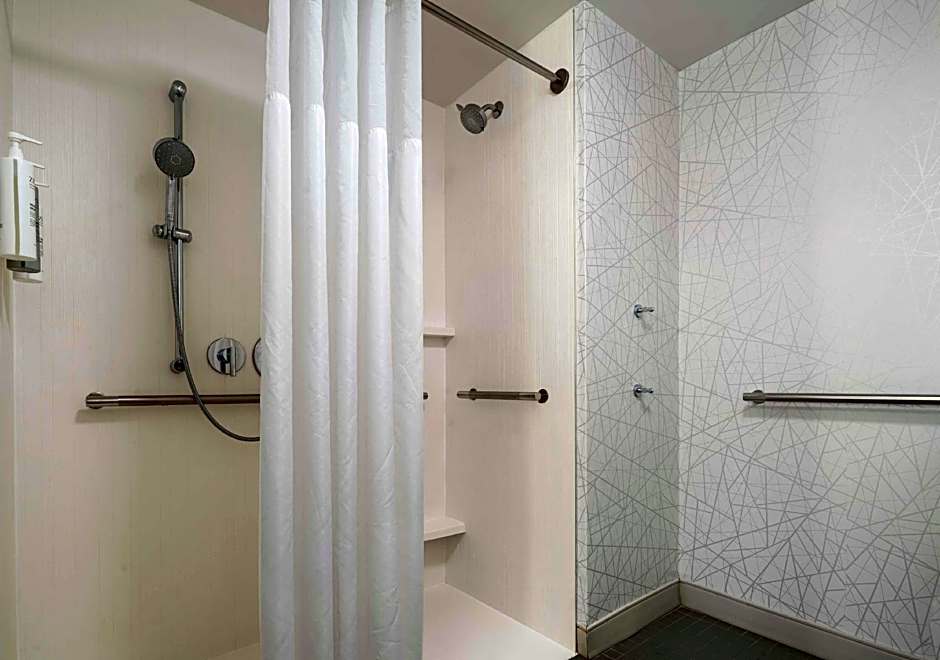 Photo 1 of 5 of 2 Queen Beds, Hearing/Mobility Accessible, Roll in Shower