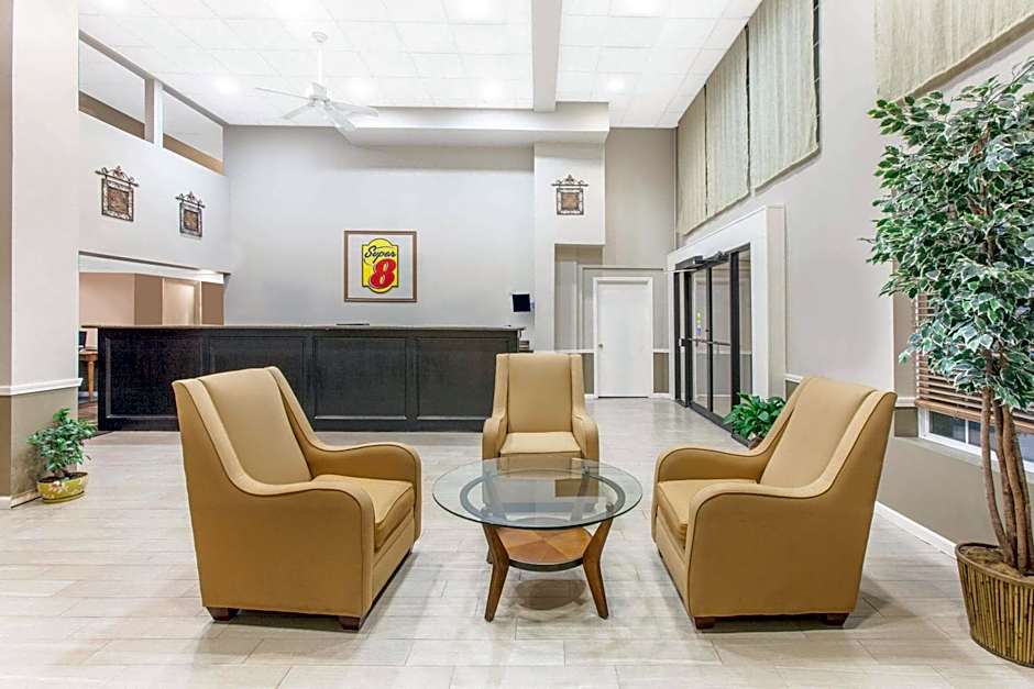 Super 8 by Wyndham Oklahoma City