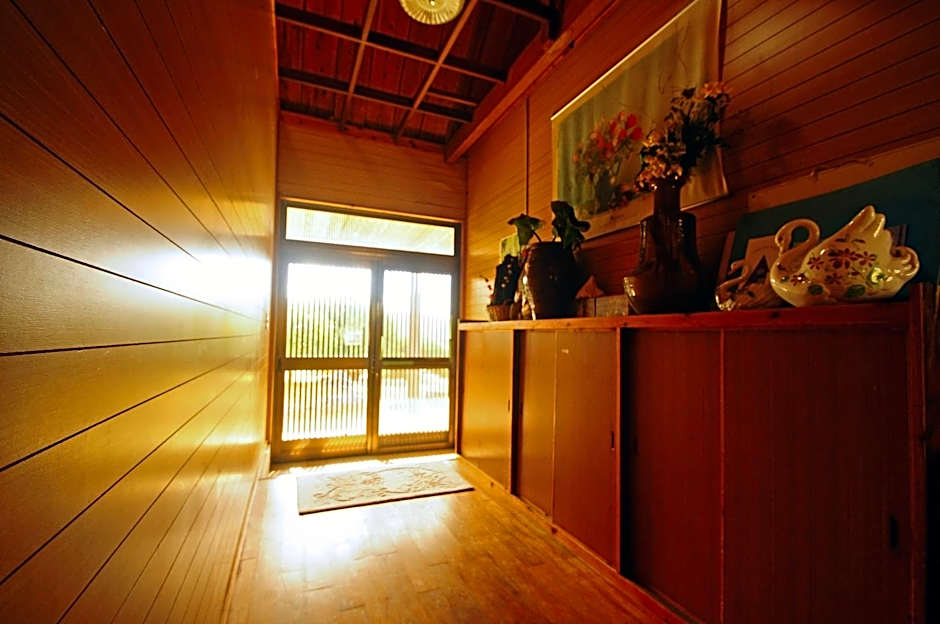 Pension Yonaha Dake