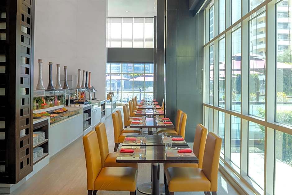 Radisson Blu Hotel, Dubai Barsha Heights