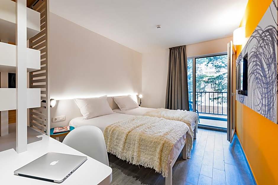 Pharos Hvar Bayhill Hotel