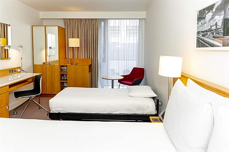 DoubleTree By Hilton Hotel Tower Of London, London, Uk