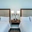 Hampton Inn By Hilton & Suites Panama City Beach-Beachfront