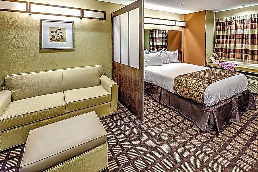 Microtel Inn & Suites by Wyndham North Canton