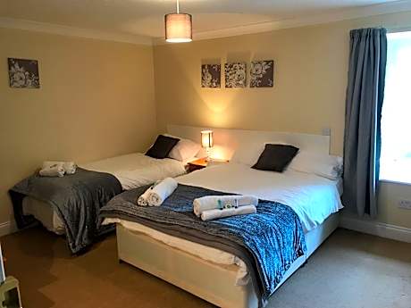 Double or Twin Room with Bathroom