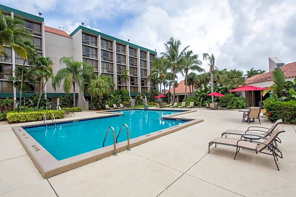 Ramada by Wyndham West Palm Beach Airport