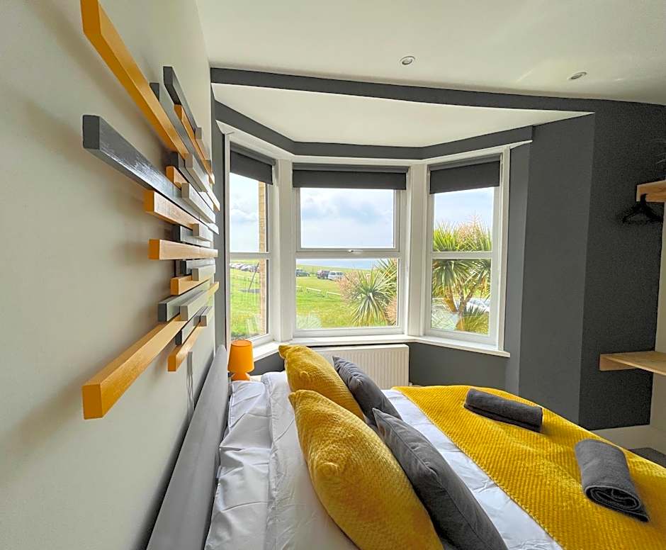 Breakers Guest House