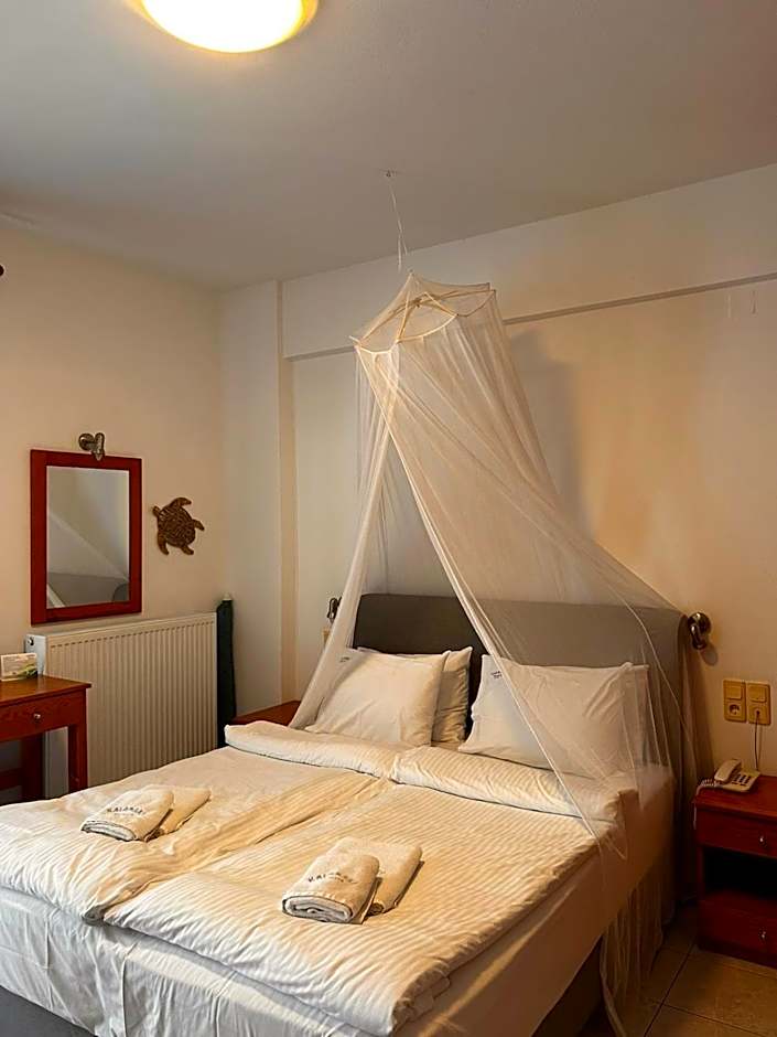 Finikas Studios & Apartments - Kalamaki Holidays