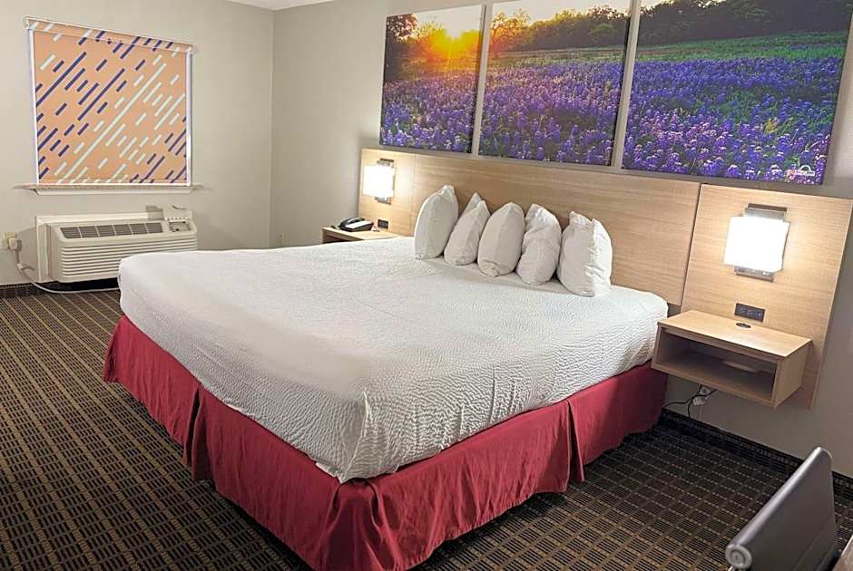 Days Inn by Wyndham San Antonio Interstate Hwy 35 North