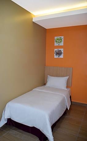 Quad Room (No Window)