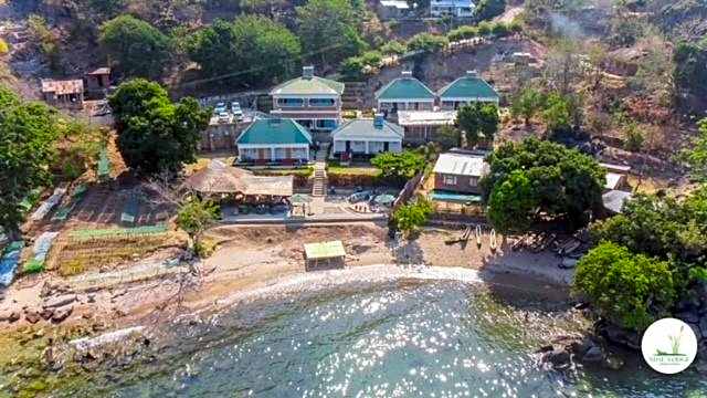 Ndau Lodge