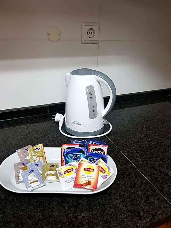 Travellers Pearl by Storytellers