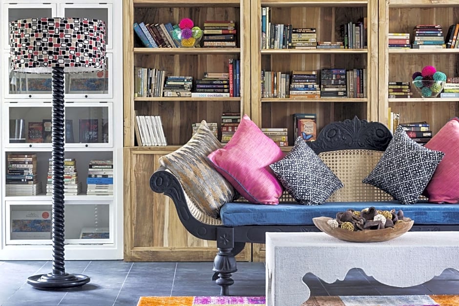 Owl And The Pussycat