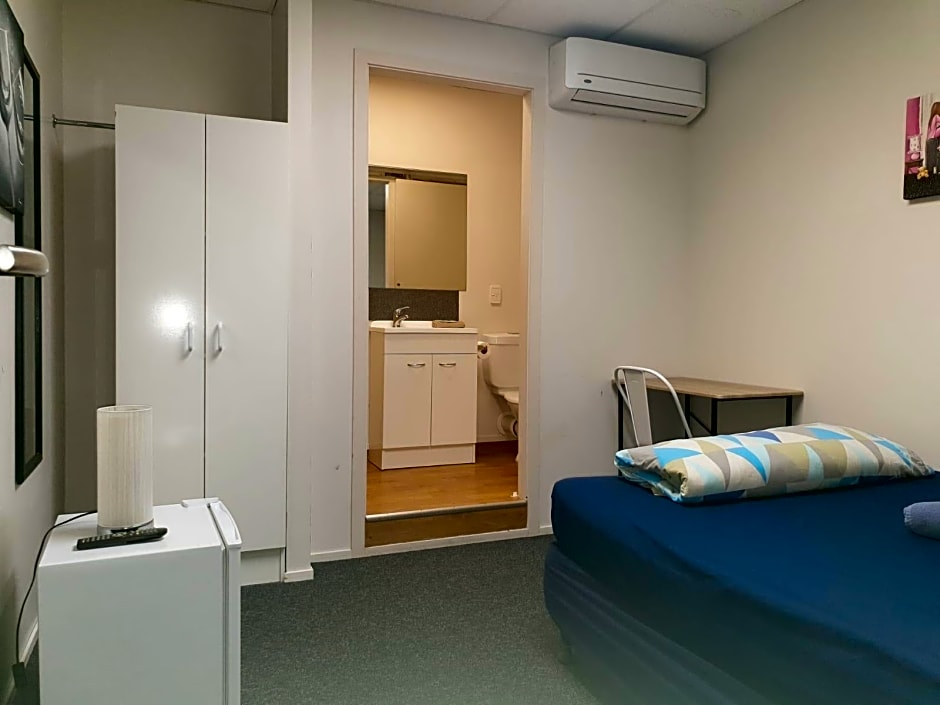 Photo 1 of 3 of Double Room En-Suite