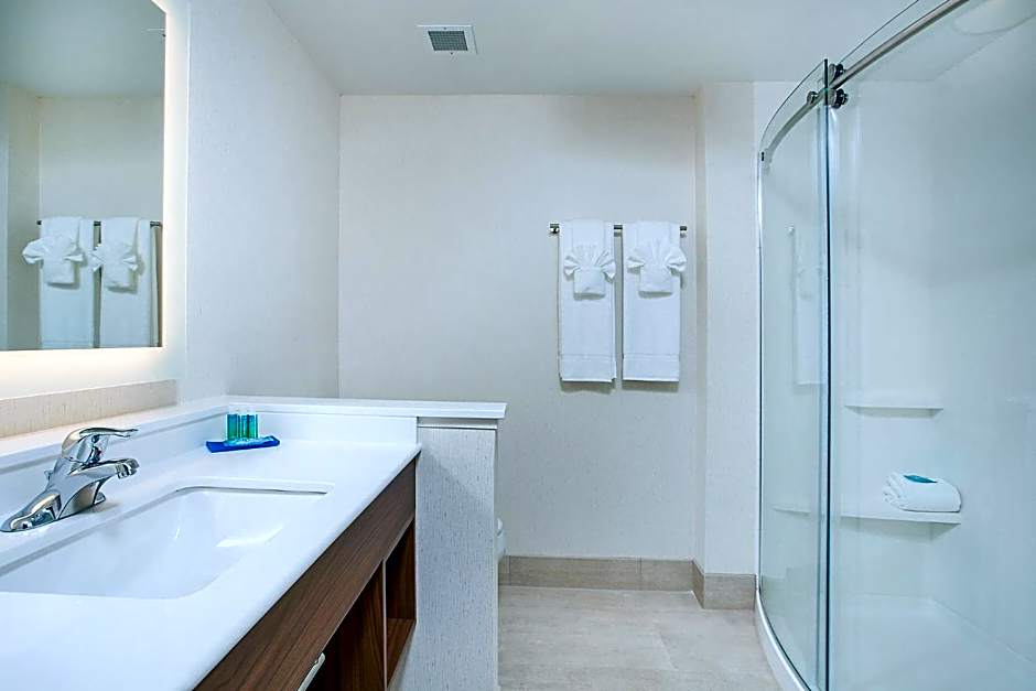 Holiday Inn Express & Suites Covington By IHG