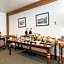 Silver Baron Lodge