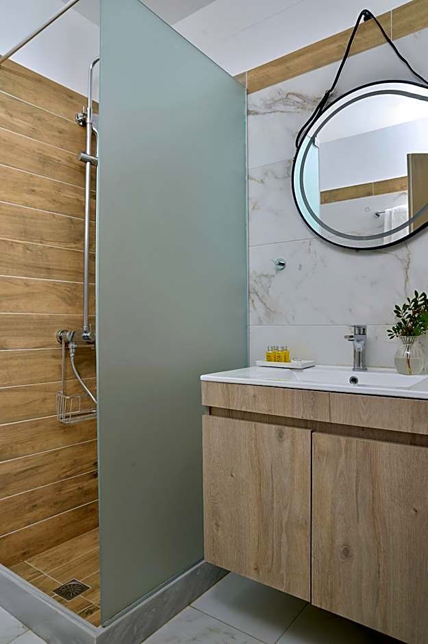 Pharos Rooms