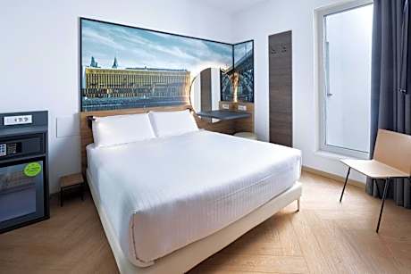 Economy Single Room