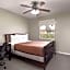 Eagle's Den Suites Kenedy a Travelodge by Wyndham