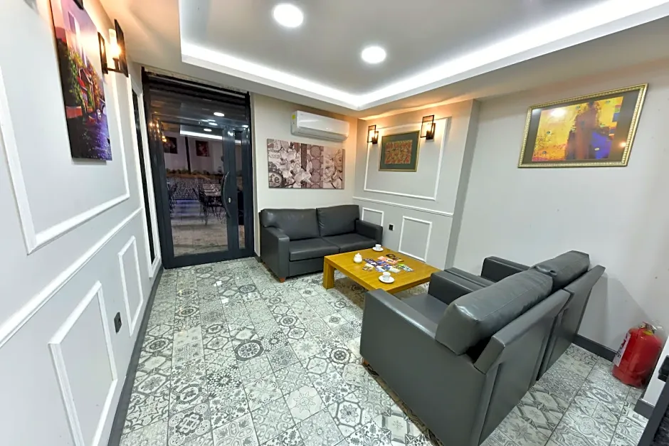 Almina inn hotel