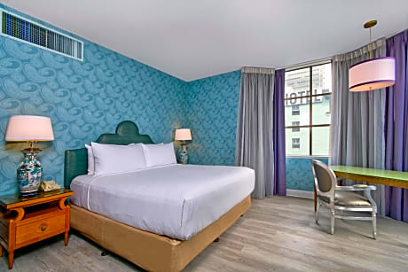 Executive City View King Room