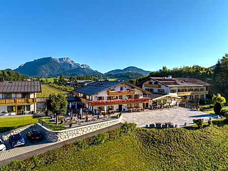 Hotel Hanauerlehen - ruhige & zentrale Top-Lage - mit Schwimmbad, Sauna, Parkplätze & Café - bayerischer Familienbetrieb