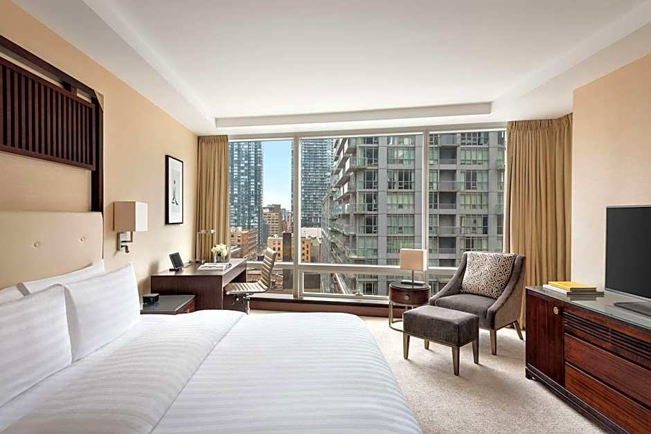 Shangri-La Hotel Toronto