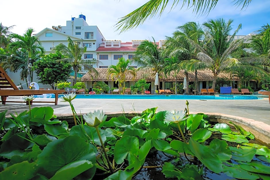 Sun And Sands Beach Hotel Spa