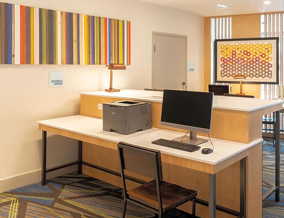 Holiday Inn Express Doral Miami